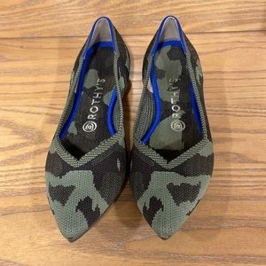 Rothy’s Green Camo Point Size 9